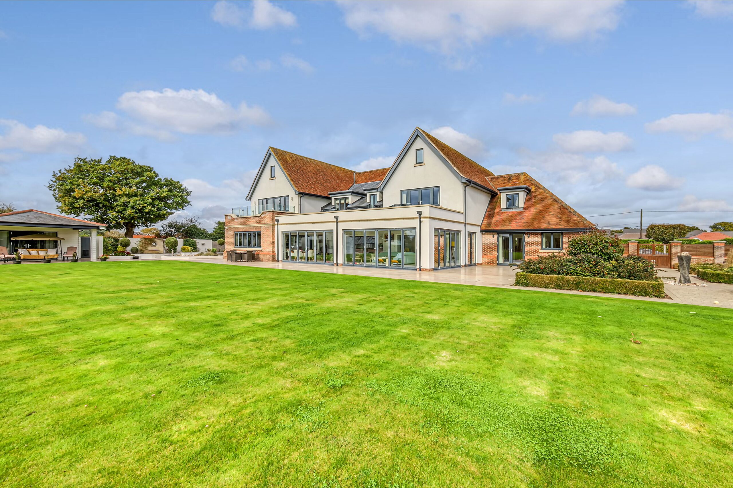 Shaftesbury House, Clacton Road, Elmstead