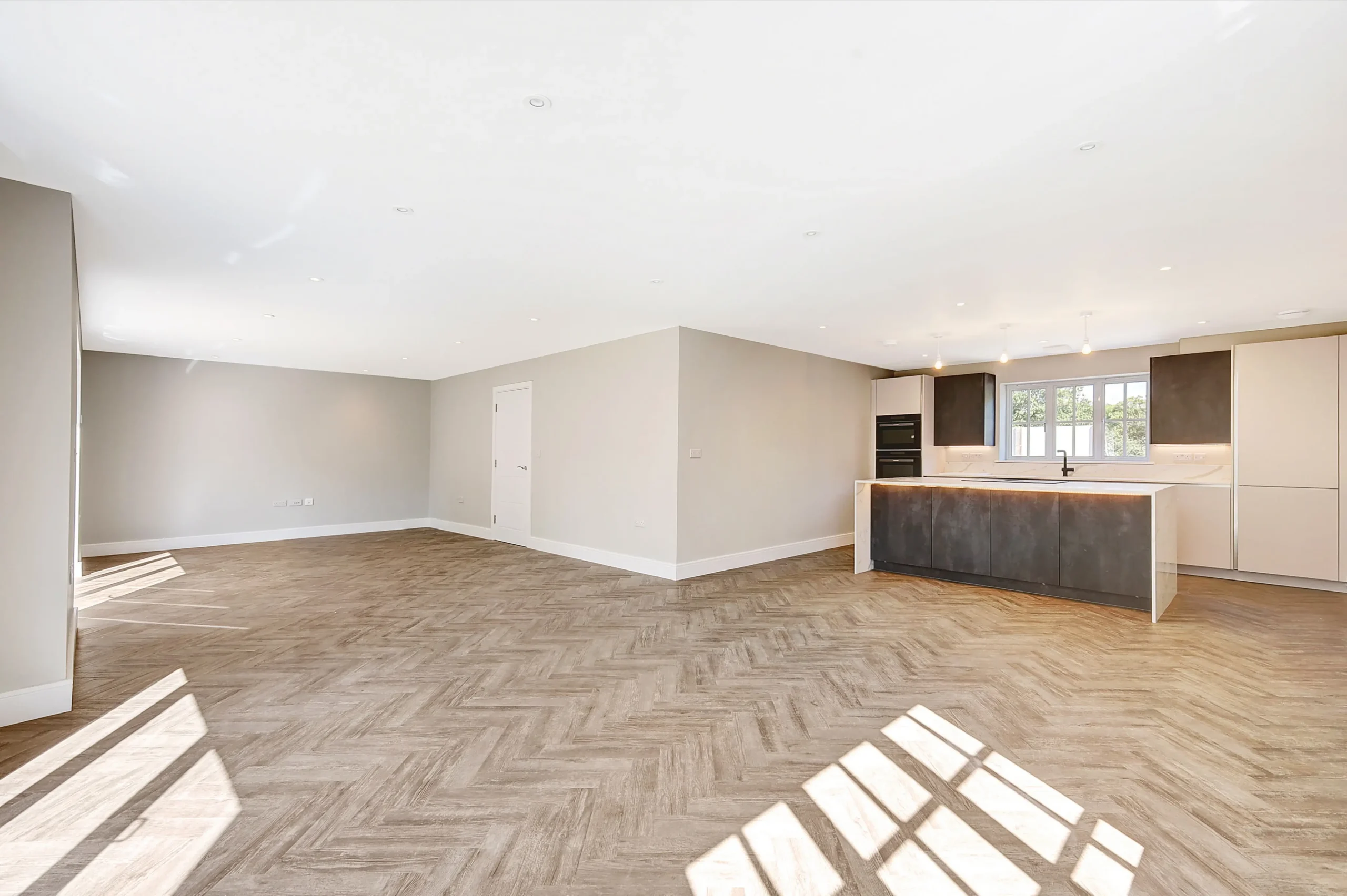 Virtual Staging – BEFORE (empty) Virtual Staging - BEFORE (empty)